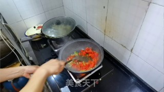 西白柿牛腩里的做法步调：3