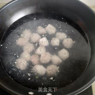 裙带菜肉丸汤的做法步调：8