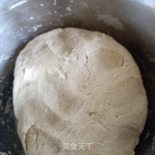 槐花陈虾乌里包的做法步调：2
