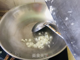 蒜喷鼻荷兰豆的做法步调：4