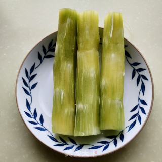 凉拌莴苣丝的做法步调：2