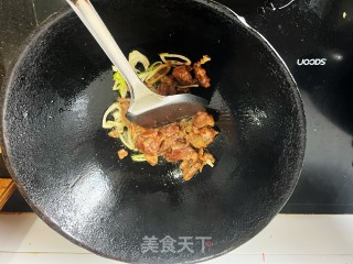 家常炒里条的做法步调：3