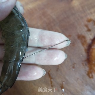 蒜蓉粉丝虾的做法步调：6