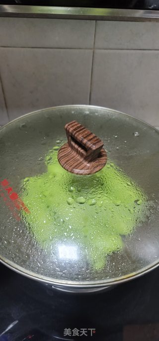 喷鼻煎艾草卷的做法步调：14