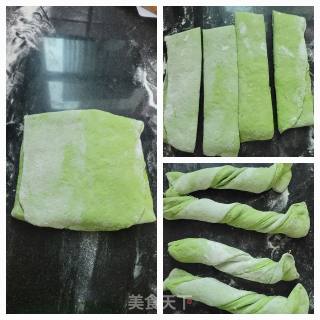 喷鼻煎艾草卷的做法步调：10