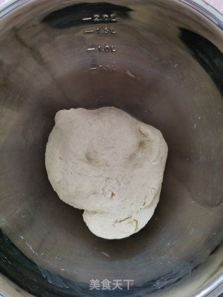 韭菜肉包的做法步调：7