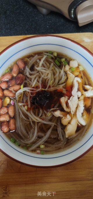 酸辣粉条的做法步调：9