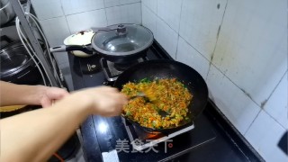 酱油蛋炒饭的做法步调：11