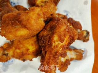 喷鼻酥鸡翅根的做法步调：9