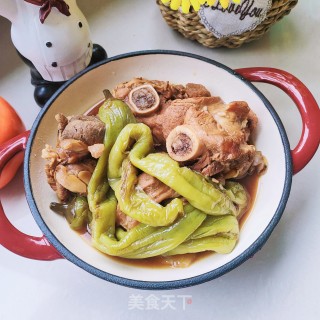 年夜骨头焖辣椒的做法步调：11