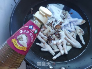柠檬泡椒凤爪的做法步调：2