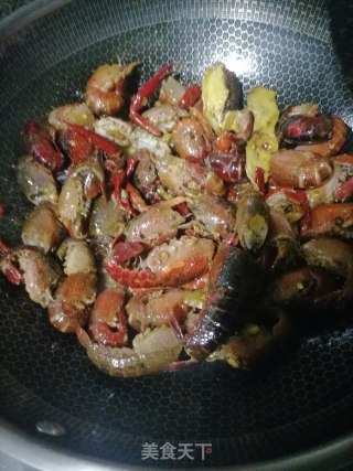 麻辣小龙虾的做法步调：4