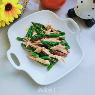 芦笋拌鸡胸肉的做法步调：6
