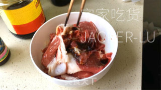 山姆牛肉卷，薄坚饼皮，超少推丝，陈老多汁牛肉，好吃到爆！的做法步调：5
