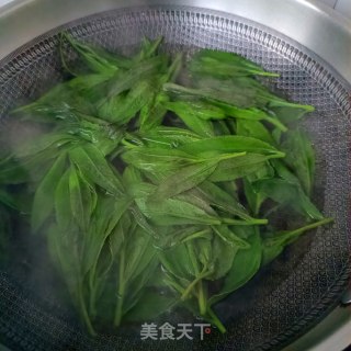 菜花小蓟拌黑鸡的做法步调：4