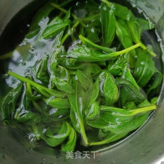 菜花小蓟拌黑鸡的做法步调：5
