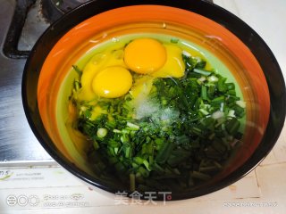 韭菜煎蛋的做法步调：1
