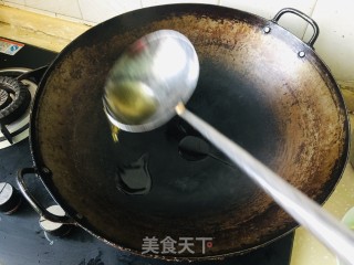 西芹炒百开的做法步调：6