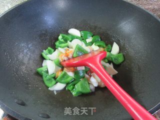 柿子椒圆蛤炒茭利剑的做法步调：7