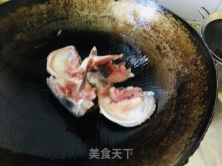 冬瓜鱼头炖豆腐的做法步调：1