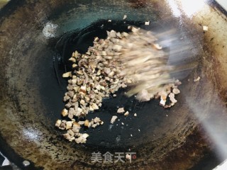 喷鼻菇牛肉酱拌里的做法步调：9