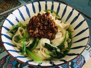 喷鼻菇牛肉酱拌里的做法步调：16