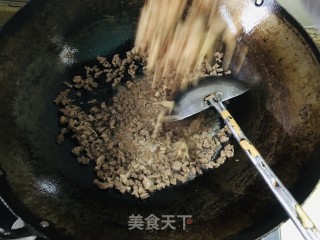 喷鼻菇牛肉酱拌里的做法步调：8