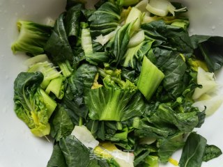 蒜蓉辣椒炒青菜的做法步调：5