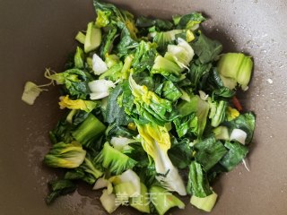 蒜蓉辣椒炒青菜的做法步调：7