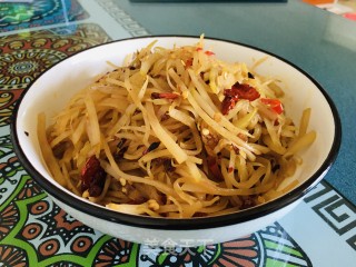 干辣椒炒咸菜的做法步调：6
