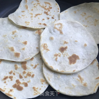 烫里饼子的做法步调：7