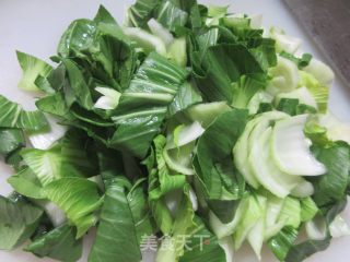 螃蟹炒青菜的做法步调：4
