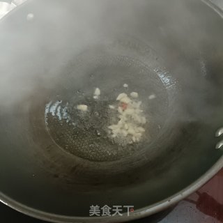 猪油炒白薯藤的做法步调：4