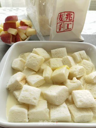 吐司布丁的做法步调：4