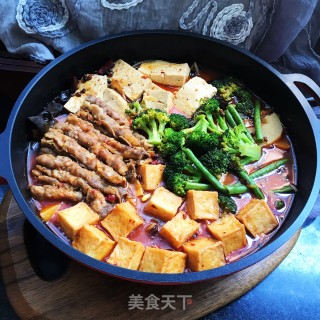 肥牛鱼豆腐喷鼻辣锅的做法步调：13