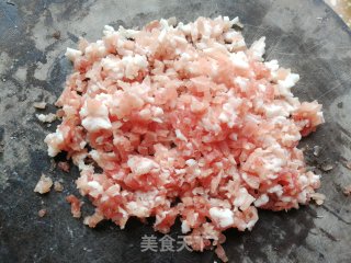 韭菜土豆陈肉煎饺的做法步调：3