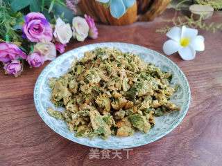喷鼻椿炒鸭蛋的做法步调：7
