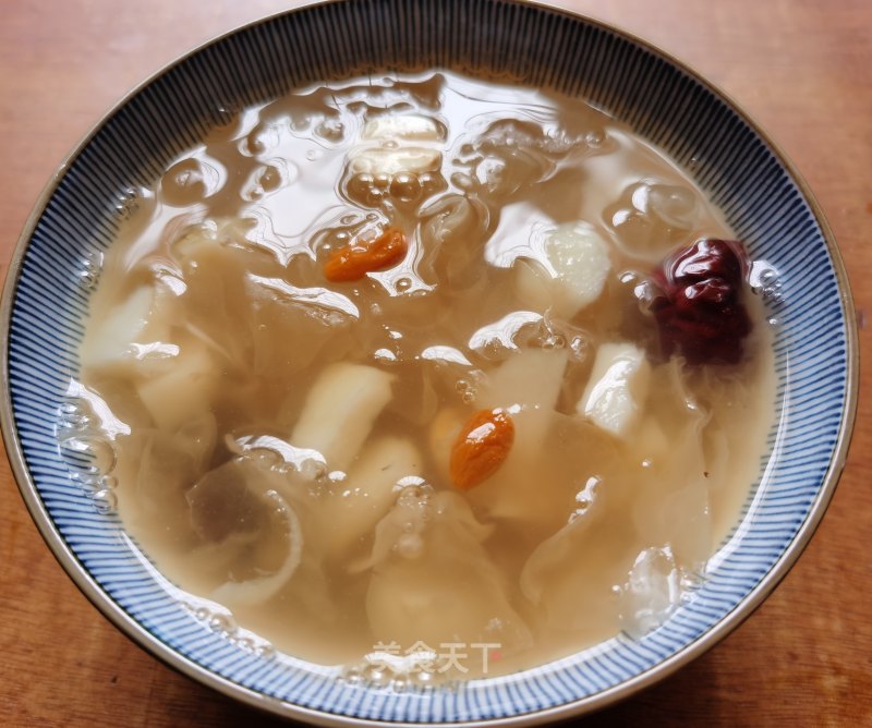 银耳莲子百开马蹄汤火的做法