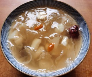 银耳莲子百开马蹄汤火的做法步调：5