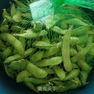 火煮毛豆的做法步调：1