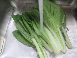 虾干秀珍菇炒毛毛菜的做法步调：4