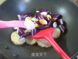 茄子烧圆素鸡的做法步调：8