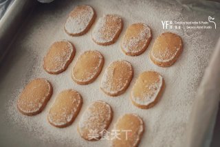 利剑脱奶油达克瓦滋的做法步调：5