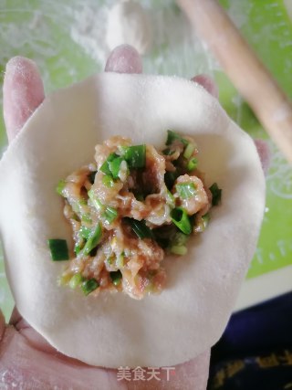 陈肉包子的做法步调：13