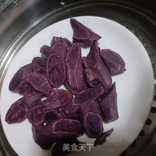 紫薯汤圆的做法步调：1