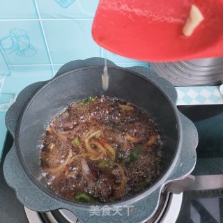 葱油豆腐脑的做法步调：9