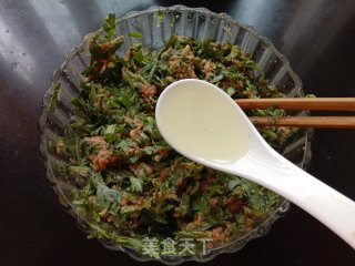 茼蒿猪肉火饺的做法步调：7