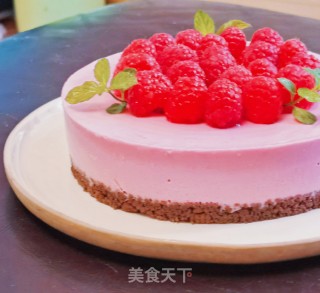 树莓水龙果慕斯蛋糕的做法步调：14