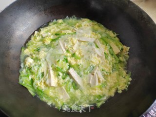 黄瓜丝豆腐鸡蛋汤的做法步调：7
