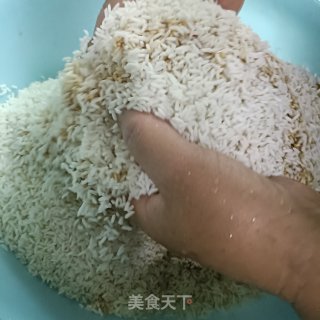 肉馅粽子的做法步调：3